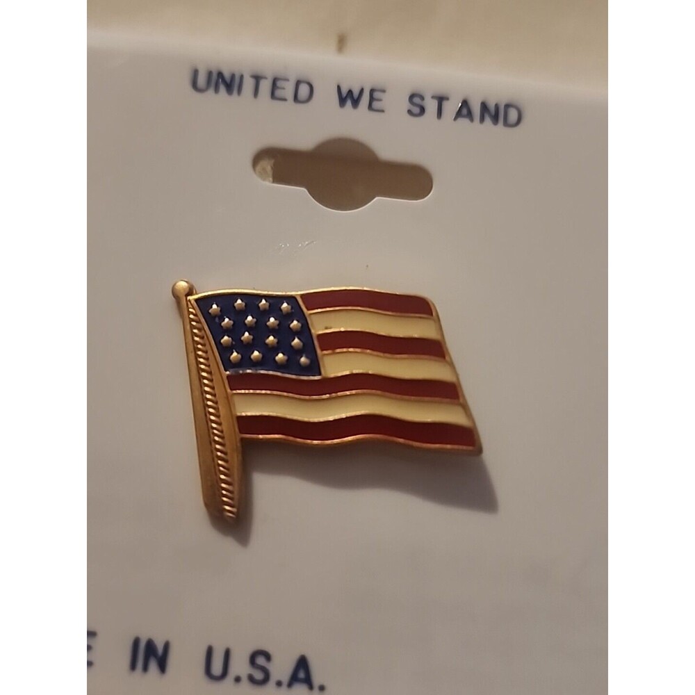 Vintage American Flag USA Red White & Blue Lapel Pin small new